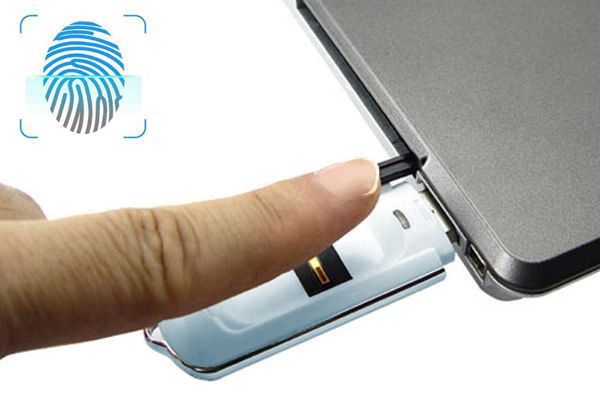 fingerprint-usb-flash-drive