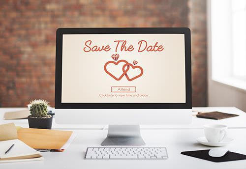 Save the date care on the computer.