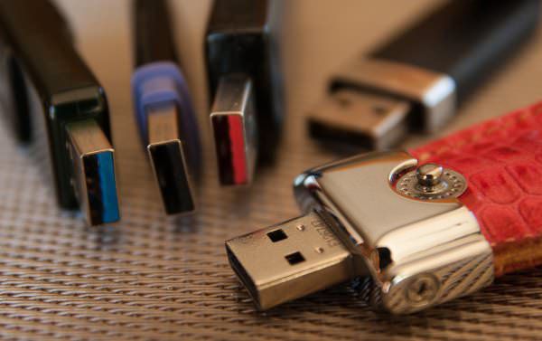Different types of USB flash drives