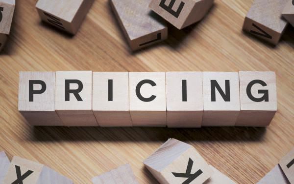 Blocks with letters spelling the word pricing