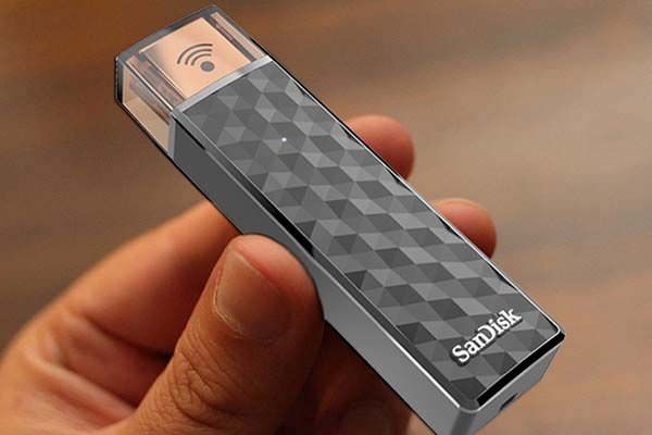 Sandisk wireless usb flash drive.