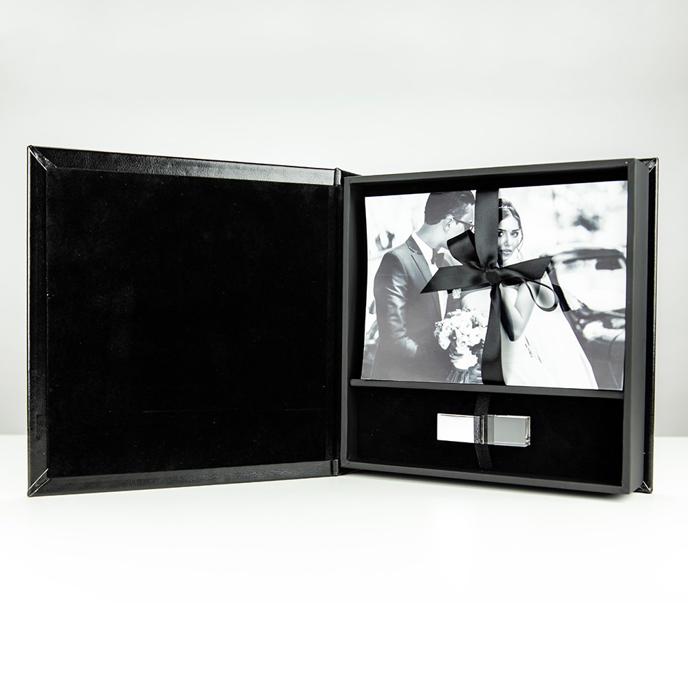 Black Leather Impression 4x6 Photo Box with USB - Premium USB