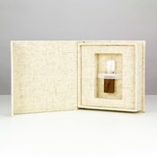 
Linen Radiant USB Box with USB