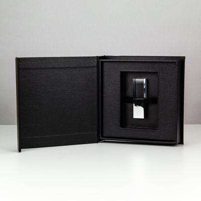Radiant USB Box with USB
